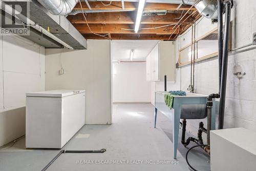 192 Ewen Road, Hamilton, ON - Indoor Photo Showing Basement