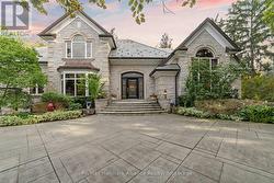 1024 LINBROOK ROAD Oakville (Mo Morrison), ON L6J 2L1