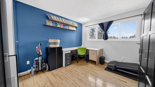2617 3Rd Street, Cranbrook, BC - Indoor