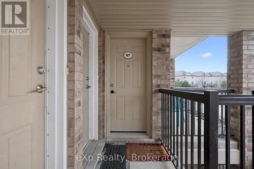 87 - 35 Mountford Drive, Guelph (Grange Road), ON - Outdoor With Exterior