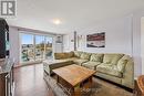 87 - 35 Mountford Drive, Guelph (Grange Road), ON  - Indoor Photo Showing Living Room 