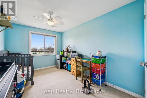 87 - 35 Mountford Drive, Guelph (Grange Road), ON - Indoor Photo Showing Bedroom