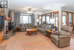 22-102 OAKRIDGE - DEERHURST RESORT DRIVE Huntsville (Chaffey), ON P1H 2E8