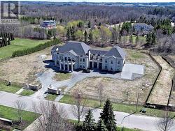 15 EDEN VALE DRIVE King, ON L7B 1L8