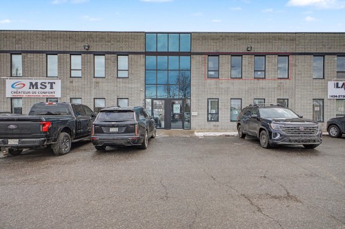 Front of Structure - 130-268 Boul. Pierre-Boursier, Châteauguay, QC - Outdoor