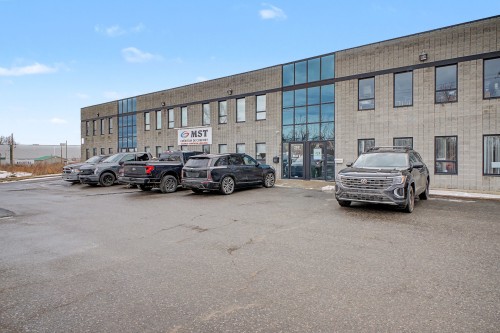 Front of Structure - 130-268 Boul. Pierre-Boursier, Châteauguay, QC - Outdoor