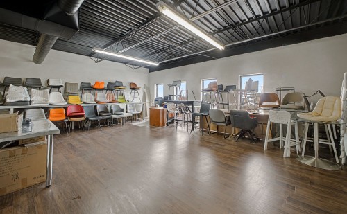 Warehouse - 130-268 Boul. Pierre-Boursier, Châteauguay, QC - Indoor