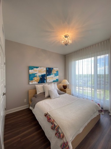 Master Bedroom - 505-245 Ch. Bates, Mont-Royal, QC - Indoor Photo Showing Bedroom