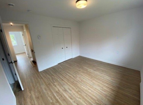 Chambre à coucher principale - 1-600 Rue St-Charles S., Granby, QC - Indoor Photo Showing Other Room