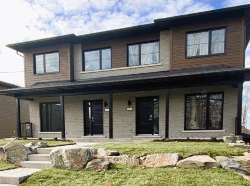 Façade - 604 Rue St-Charles S., Granby, QC - Outdoor