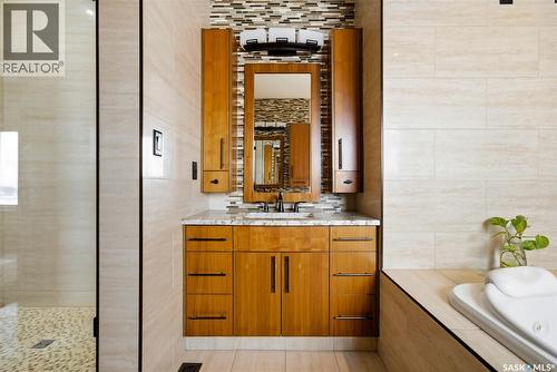7502 Lilac Place, Regina, SK - Indoor Photo Showing Bathroom