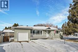 2102 Victoria AVENUE  Saskatoon, SK S7J 0W7