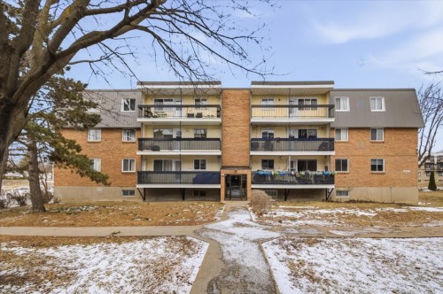 303-6300 Place Bonaventure  Brossard, QC J4Z 2T6