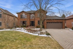 28 DEERVIEW Avenue Hamilton, ON L9G 4R8