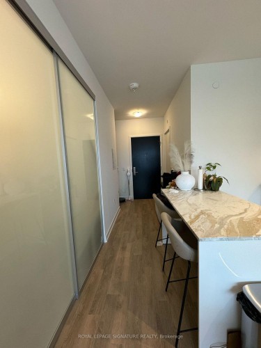 820-158 Front Street E, Toronto, ON - Indoor Photo Showing Other Room