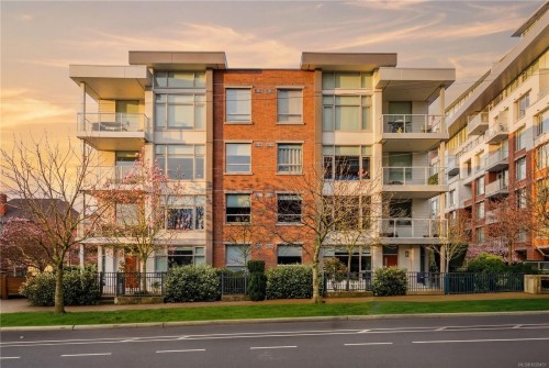 205-640 Michigan St  Victoria, BC V8V 0B7