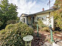 4927 Neill St Port Alberni, BC V9Y 1C8