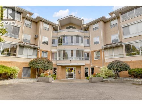 933 Harvey Avenue Unit# 303  Kelowna, BC V1Y 9S1