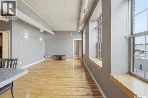 301 12 23Rd Street E, Saskatoon, SK - Indoor Photo Showing Other Room