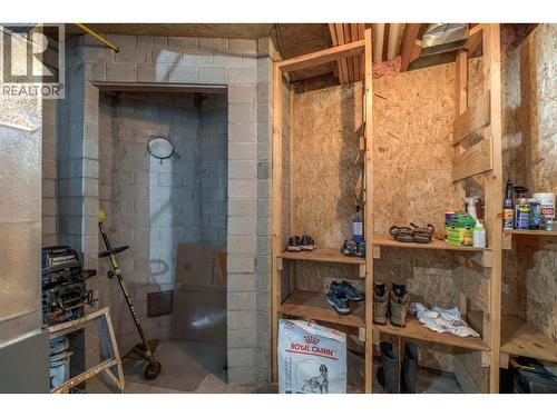 7540 Mccarthy Road, Bridge Lake, BC - Indoor