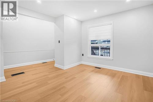 155 Avondale Street, Hamilton, ON - Indoor Photo Showing Other Room