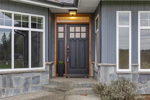 2865 Munroe Rd, Nanaimo, BC 