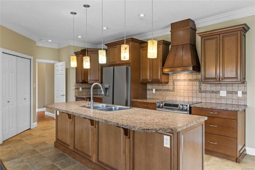 2865 Munroe Rd, Nanaimo, BC 