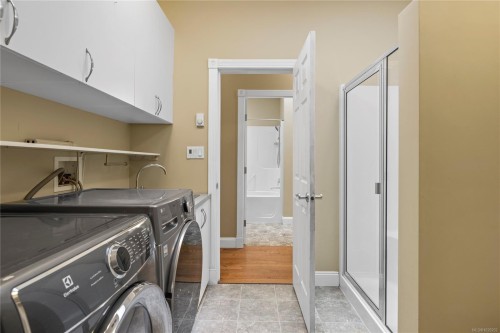 2865 Munroe Rd, Nanaimo, BC 