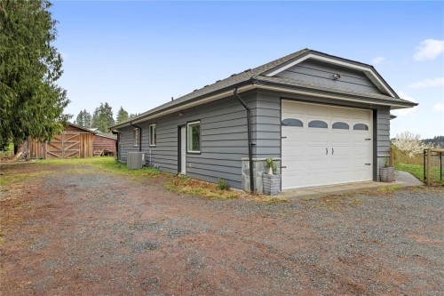 2865 Munroe Rd, Nanaimo, BC 