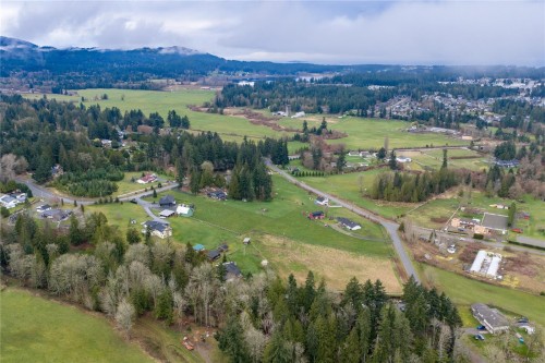 2865 Munroe Rd, Nanaimo, BC 