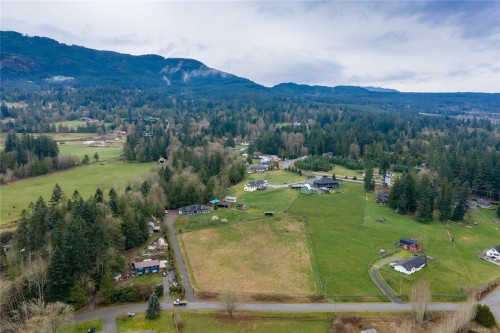 2865 Munroe Rd, Nanaimo, BC 