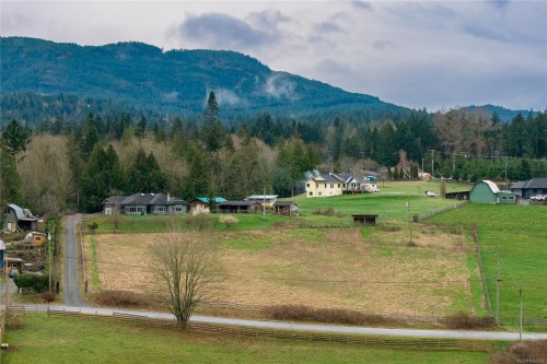 2865 Munroe Rd, Nanaimo, BC 