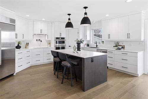 20003 Navin Rd, Winnipeg, MB 