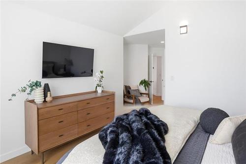 20003 Navin Rd, Winnipeg, MB 