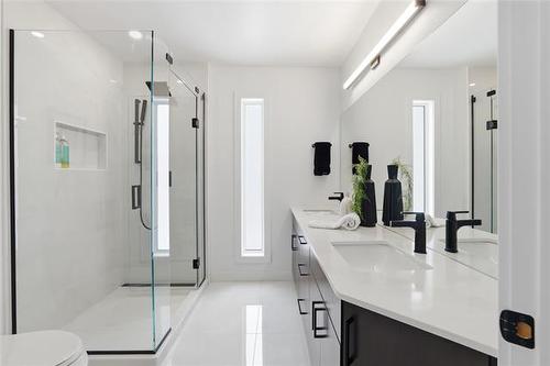 20003 Navin Rd, Winnipeg, MB 