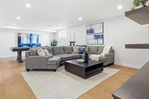 20003 Navin Rd, Winnipeg, MB 