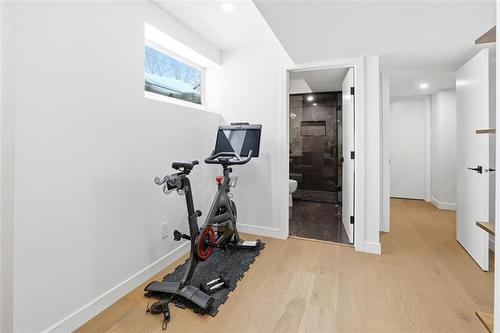 20003 Navin Rd, Winnipeg, MB 