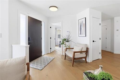 20003 Navin Rd, Winnipeg, MB 