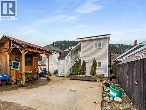 1767 Second Avenue, Trail, BC - Outdoor With Exterior