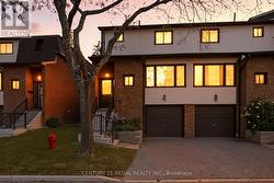 7 - 765 OKLAHOMA DRIVE Pickering, ON L1W 3C9