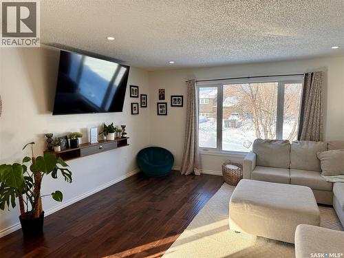 420 Logan Avenue, White Fox, SK - Indoor Photo Showing Living Room