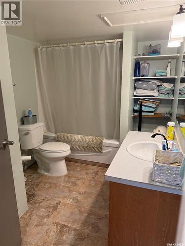 420 Logan Avenue, White Fox, SK - Indoor Photo Showing Bathroom