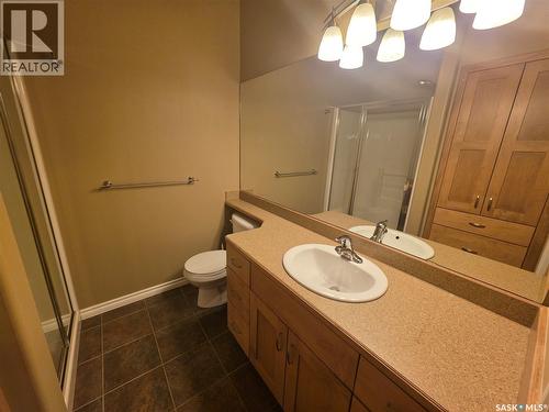 315 Brookshire Crescent, Saskatoon, SK - Indoor Photo Showing Bathroom