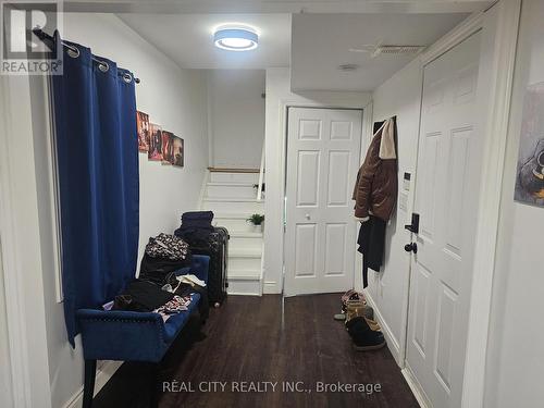 1680 Samuelson Circle, Mississauga, ON - Indoor Photo Showing Other Room