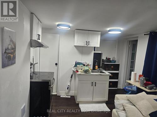 1680 Samuelson Circle, Mississauga, ON - Indoor