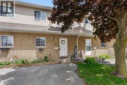 8141 COVENTRY Road Unit# 84  Niagara Falls, ON L2H 2X7