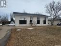 357 5Th Avenue W, Unity, SK  - Outdoor 