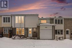 2508 AUTUMN HILL CRESCENT  Ottawa, ON K1B 4M7
