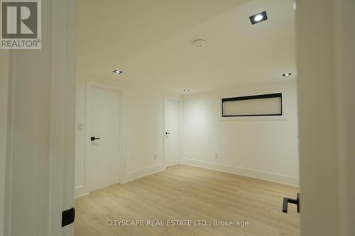 2893 Folkway Drive, Mississauga, ON - Indoor Photo Showing Other Room