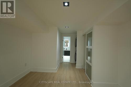 2893 Folkway Drive, Mississauga, ON - Indoor Photo Showing Other Room